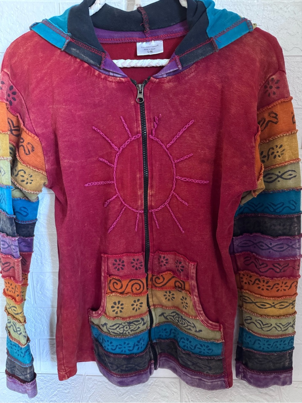 Women’s GREATER GOOD Colorful Sun Themed Full Zip Hoodie, Small/Medium